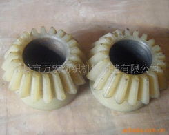 溫嶺市萬(wàn)宏紡織機(jī)械制造公司網(wǎng)站